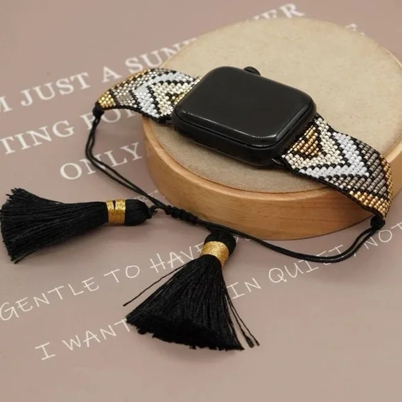 NWT Bead Tassel Woven Apple Watch Band 38/40/41 Black and Gold - Picture 4 of 5